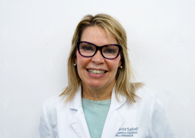 ADRIANA GUERRA, Dermatólogo