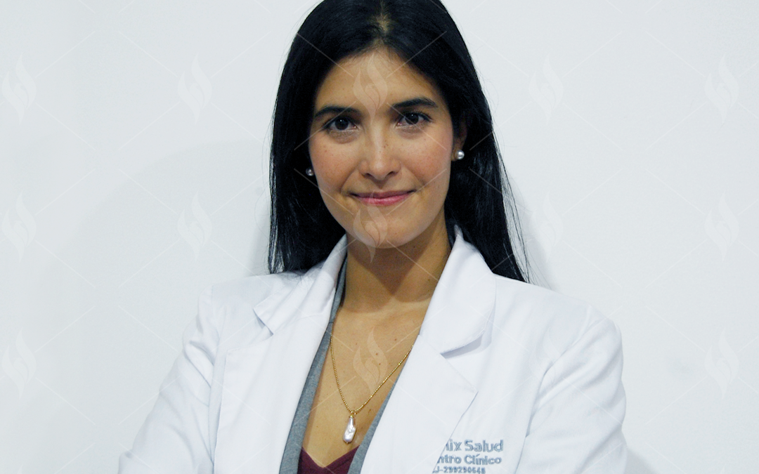 MARÍA SALAZAR, Otorrinolaringologo