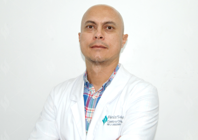 MIGUEL ALBERTO TORRES, Pediatra y Neonatólogo