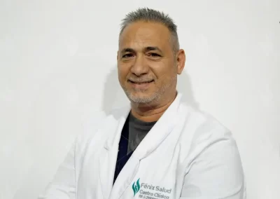 TONY BELLO WARDINI, Ortopedista y Traumatólogo