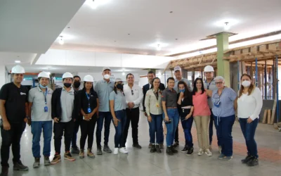 Sika Venezuela y Arquitectura e Ingeniería 13.000 C.A visitaron Fénix Salud