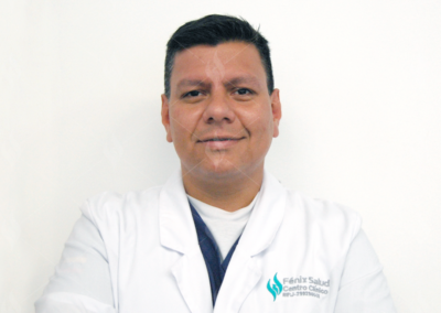 OVIDIO M. MORENO, Cirujano Oral y Maxilofacial