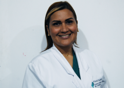 NINA COLINA, Gastroenterólogo Pediátrico
