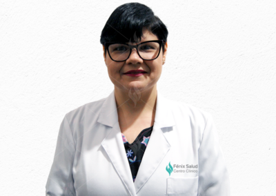 MARÍA A. LA CRUZ, Gastroenterólogo