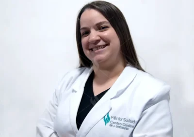 MARIA DELGADO, Cirujano pediatra